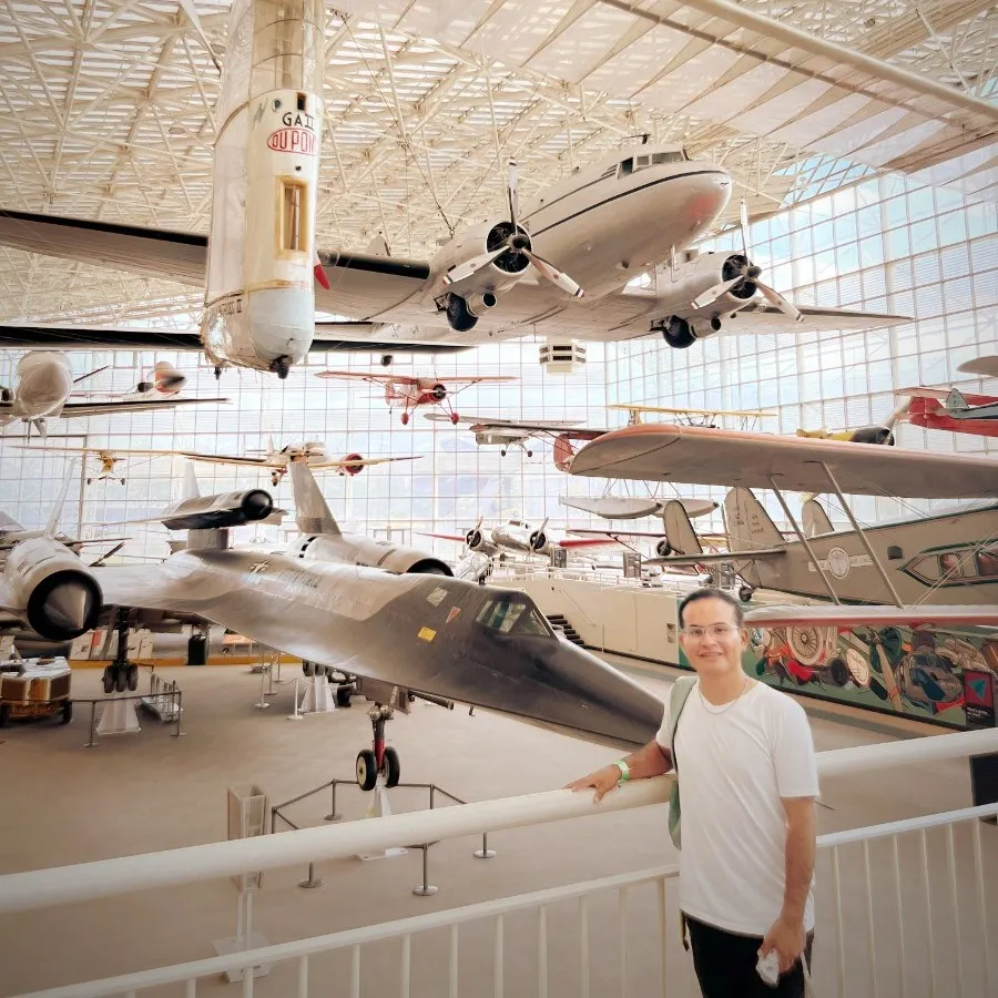 Antony Duran in aviation gear